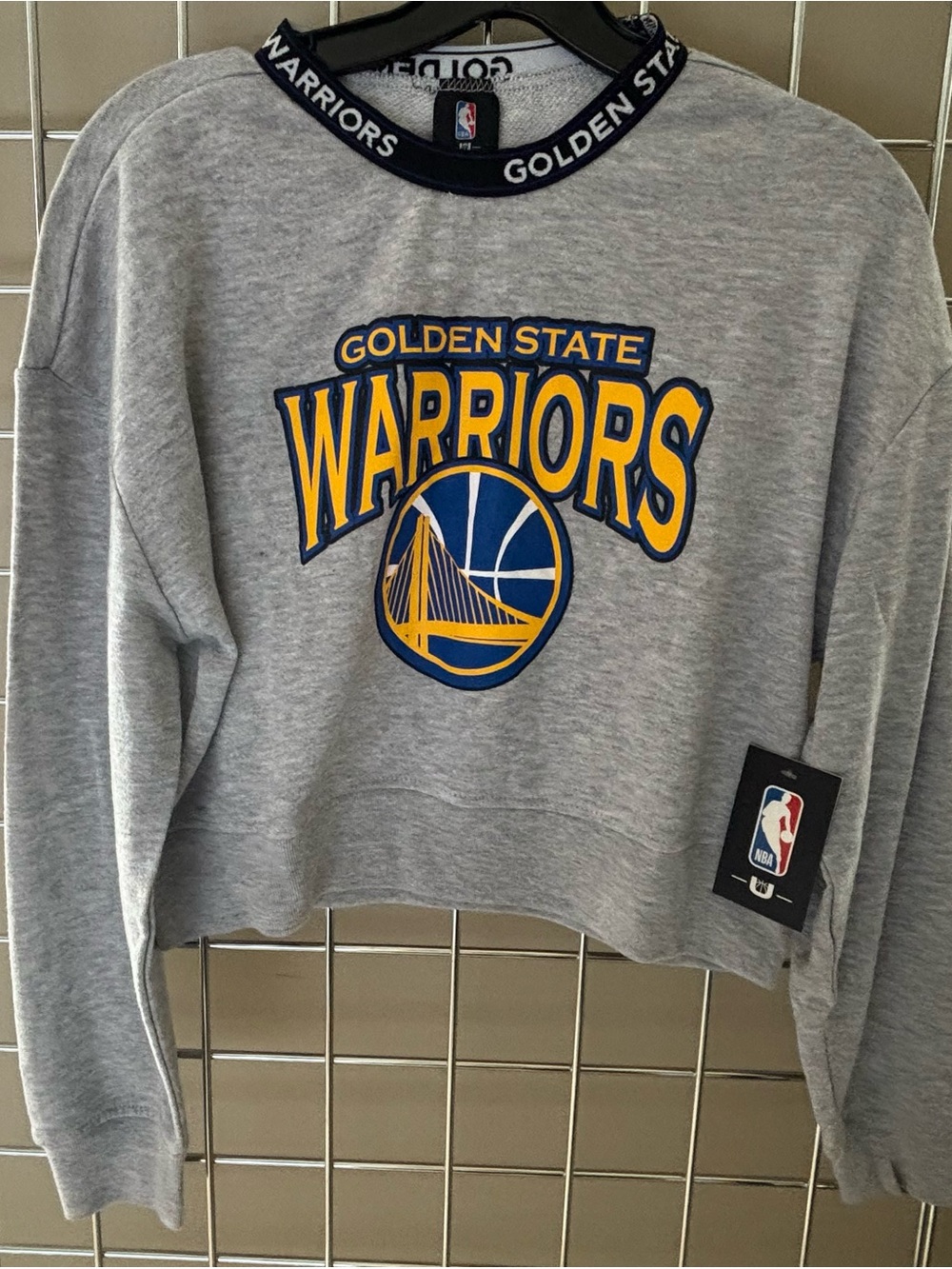 NWT Golden State Warriors NBA Cropped Sweatshirt Women’s Sz M